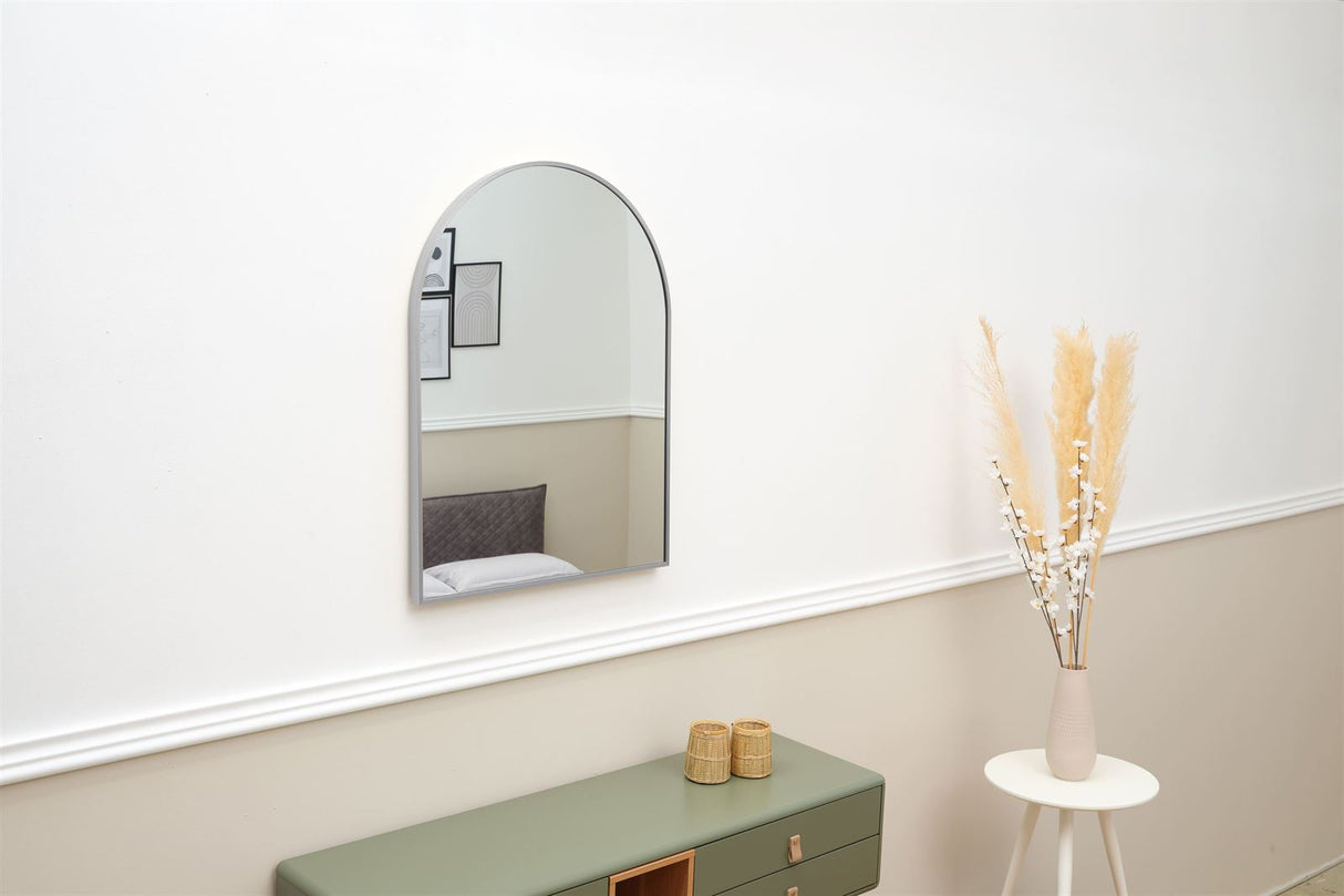 Terra Home Wandspiegel 60x80 silber Metallrahmen Bogenform